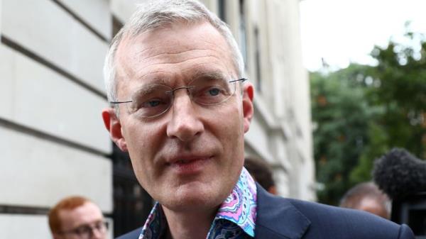 BBC presenter Jeremy Vine leaves Broadcasting House in Lo<em></em>ndon
