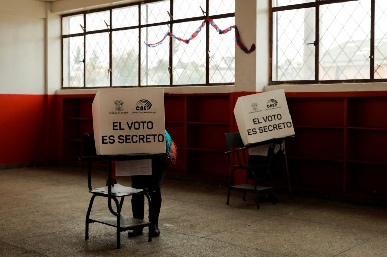 Ecuadoreans cast their votes in a co<em></em>nstitutional referendum and local elections, in Latacunga