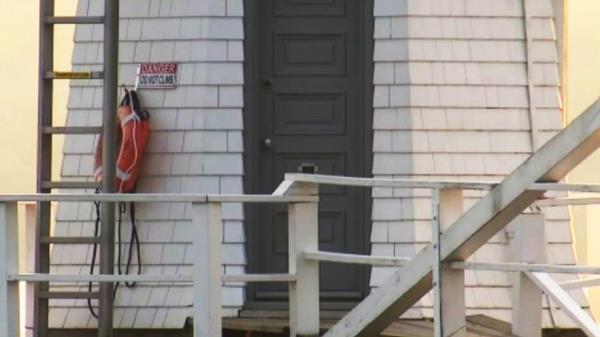 Maine lighthouse walkway collapse four