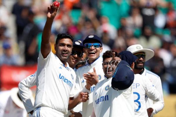 India celebrate their win