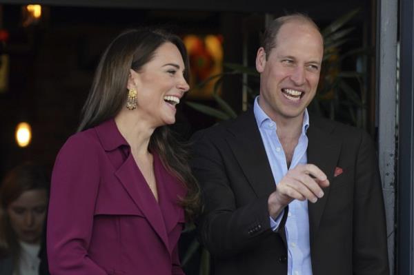 Prince William and Kate, Princess of Wales, leaving The Rectory in Birmingham, England, looking cheerful and close