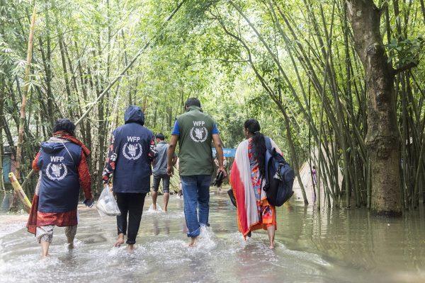 Bangladesh&#8217;s Flood Respo<em></em>nse Turns Crisis Into Cooperation