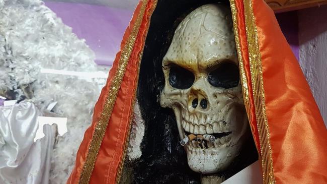 37-facts-a<em></em>bout-santa-muerte