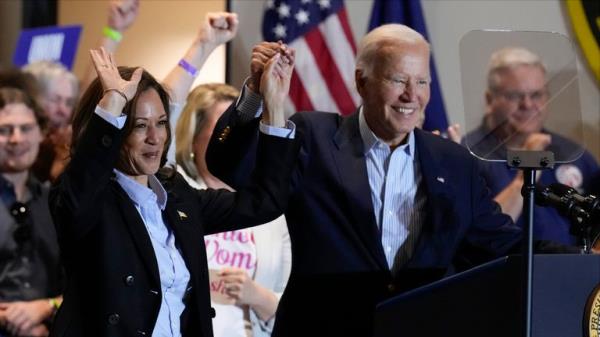 Democratic presidential nominee Vice President Kamala Harris and President Joe Biden arrive at a campaign event at the IBEW Local Unio<em></em>n #5 unio<em></em>n hall in Pittsburgh, on Labor Day, Monday, Sept. 2, 2024. (AP Photo/Jacquelyn Martin)