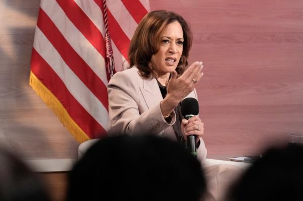 Democratic presidential nominee Vice President Kamala Harris is interviewed by members of the Natio<em></em>nal Association of Black Journalists at the WHYY studio in Philadelphia, Tuesday, Sept. 17, 2024. (AP Photo/Jacquelyn Martin)