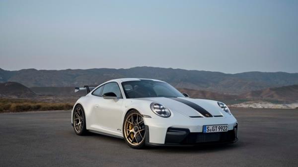 Porsche 911 GT3 with Weissach Pack