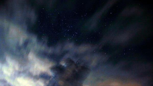 Image taken by an astro<em></em>nomer searching the night sky for Orio<em></em>nid meteors in Bulgaria