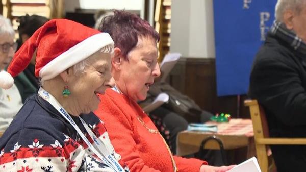 Jenny Horsford at a festive singalong