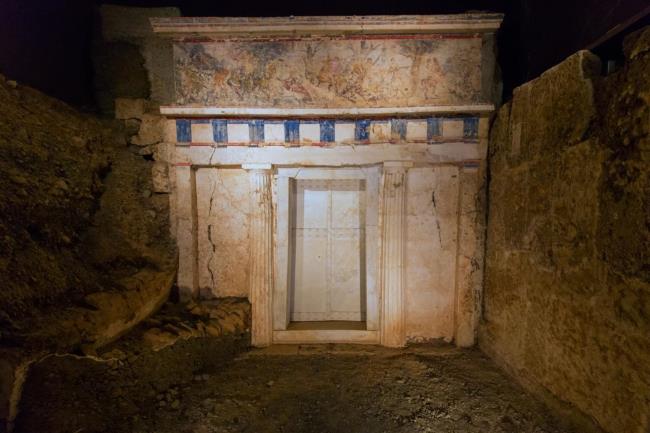 35-facts-a<em></em>bout-ancient-tomb-aegae