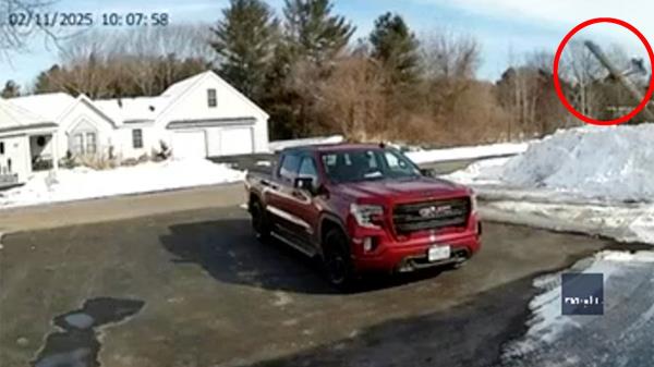 Pilot nearly crashes into New Hampshire neighborhood, video shows