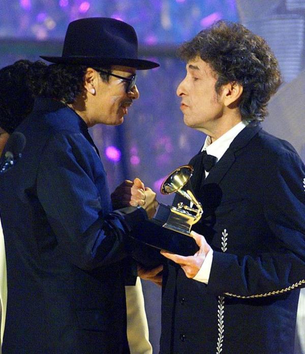 Carlos Santana and Bob Dylan at the 2000 Grammys